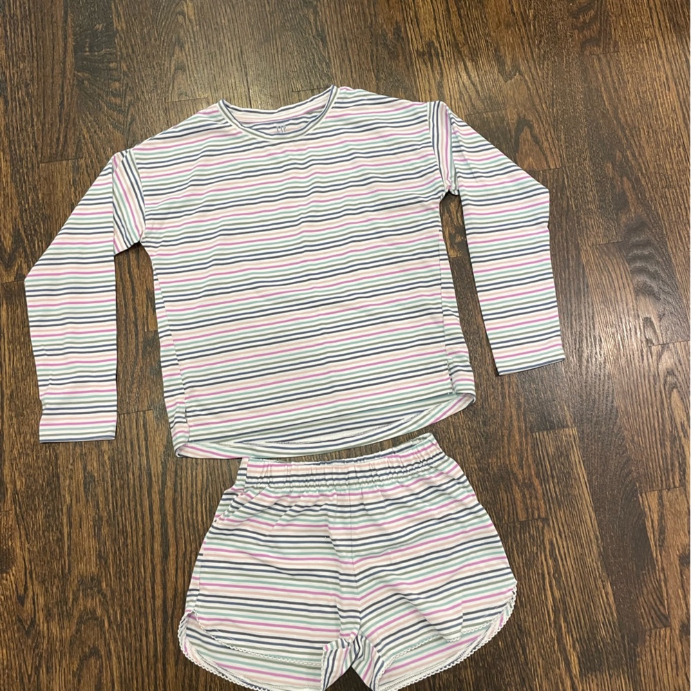Gap Pajama Set new without tags
